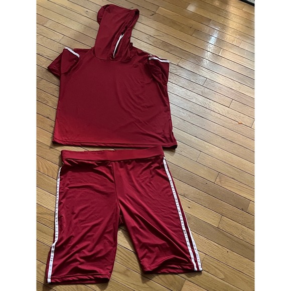 Red Women's Hoodie Short Sleeve Shorts Set Athleisure Loungewear Casual - Picture 2 of 6